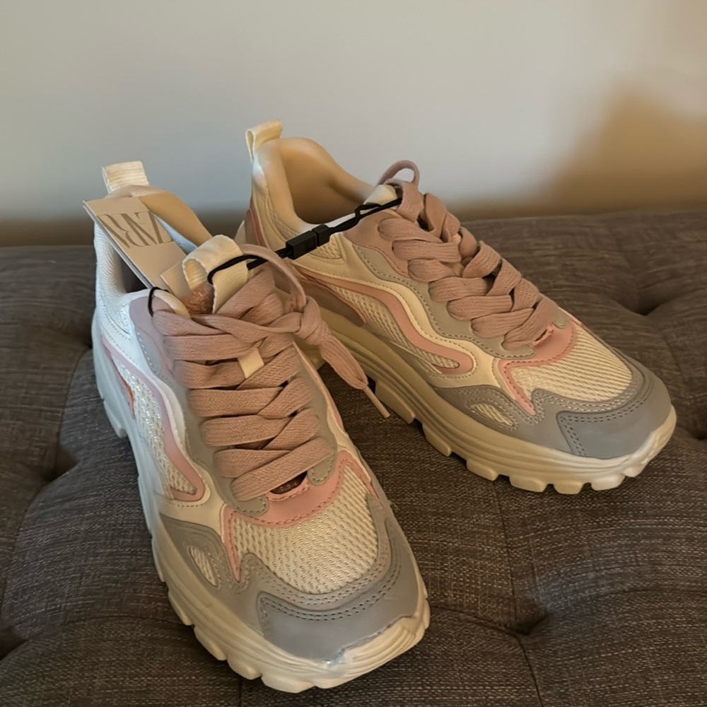 Soft pink and cream Zara Sneakers well cushioned